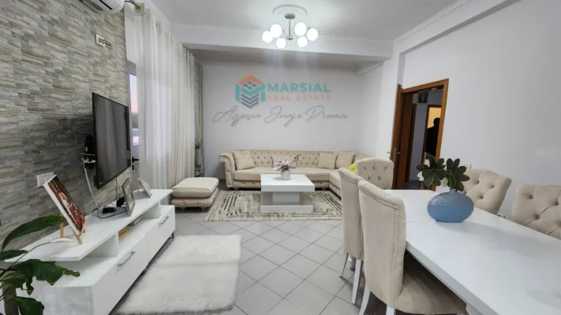 Tirane, shitet Vile 2 Katshe , 312 m² 266.000 € (Rruga Albanët, Valias, Kamëz)