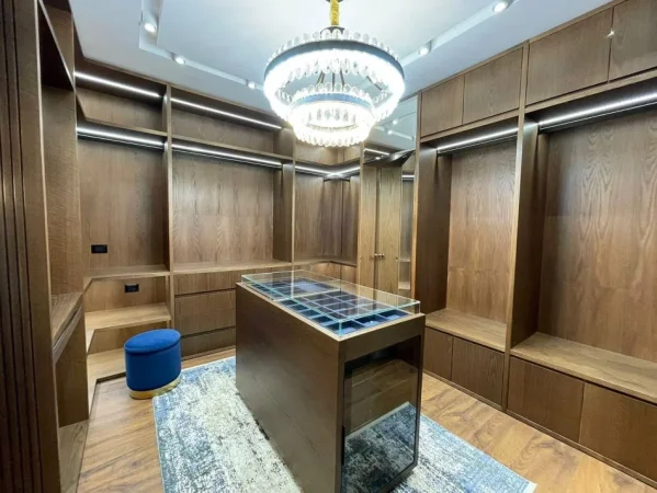Tirane, jepet me qera apartament 1 Katshe Kati 0, 4.000 € 