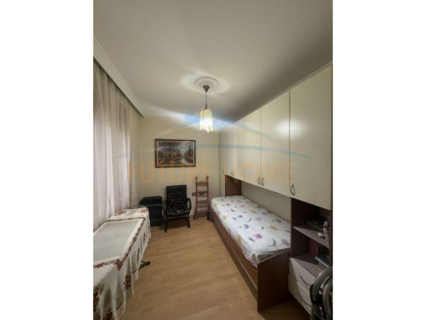 Tirane, jepet me qera apartament 2+1 Kati 0, 120 m² 480 € (JORDAN MISJA)