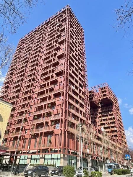 Tirane, shitet apartament 3+1+Aneks+Ballkon Kati 3, 187 m² 443.500 € (Rezidenca Tirana Garden Building)