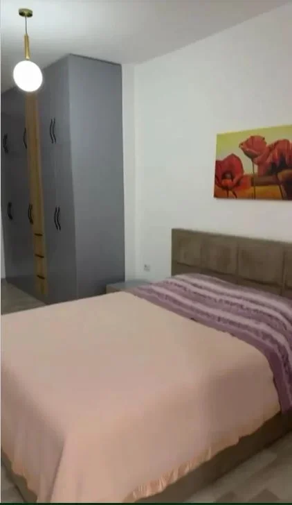 Tirane, shitet apartament 1+1 , 81 m² 97.200 € (Fresku)