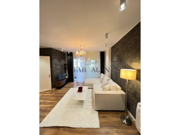 Tirane, shitet apartament 1+1 Kati 2, 66 m² 264.680 € (Liqeni i Tiranes)
