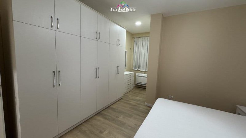 tirane, jepet me qera apartament 1+1+Ballkon Kati 5, 77 m² 700 € (21 dhjetori)