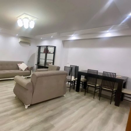 Tirane, shitet apartament 1+1 , 65 m² 128.000 € (Myslym Shyri)