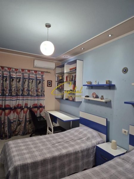Tirane, jepet me qera apartament 1+1 Kati 6, 70 m² 550 € (ISH TREGU ELEKTRIK)