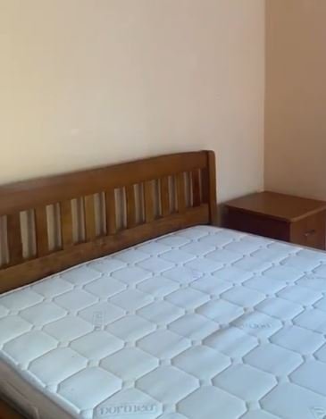 Tirane, jepet me qera apartament 2+1 Kati 3, 90 m² 350 € (Kamzes)