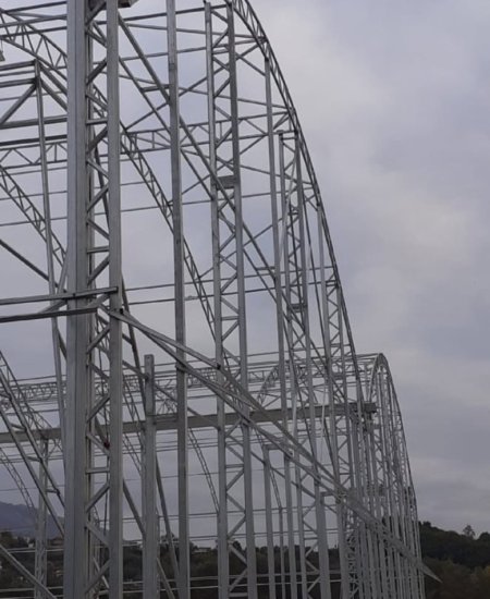 Tirane, ofroj Ndertim Serash,Kalceto,Kapanone,Kontruksione te Ndryshme metalike