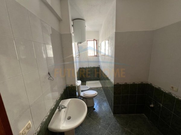 Durres, shitet apartament 1+1+Ballkon Kati 7, 70 m² 85.000 € (plazh iliria)