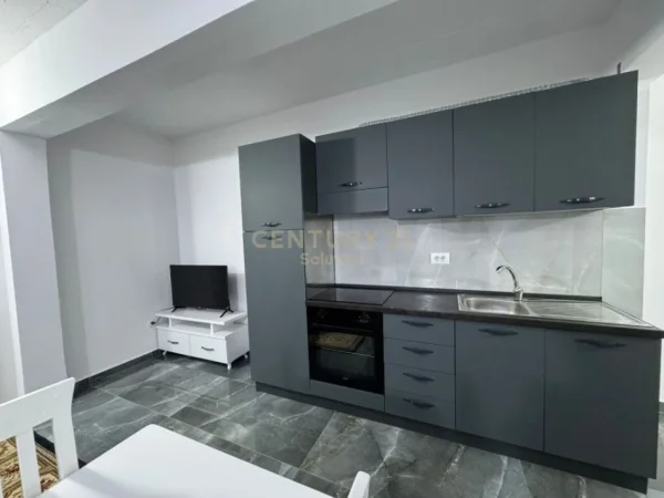 Tirane, jap me qera apartament 1+1 Kati 0, 60 m² 400 € (astiri)