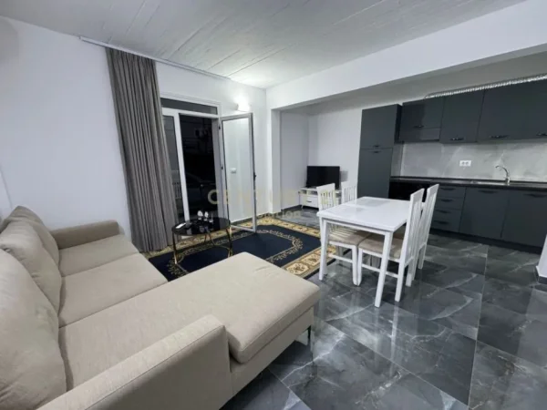 Tirane, jap me qera apartament 1+1 Kati 0, 60 m² 400 € (astiri)