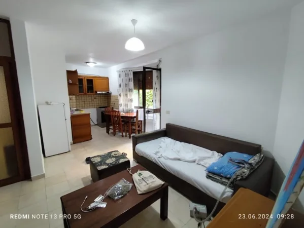 Tirane, shitet apartament 1+1+Ballkon Kati 3, 58 m² 104.000 € (ish fusha aviacionit)