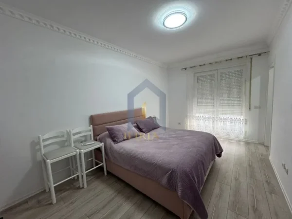 Tirane, jap me qera apartament 2+1+Ballkon Kati 6, 110 m² 650 € (5 Maj)