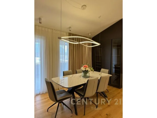 Tirane, shitet apartament+verande | Penthouse 3+1+Ballkon Kati 5, 300 m² (Liqeni i thate)