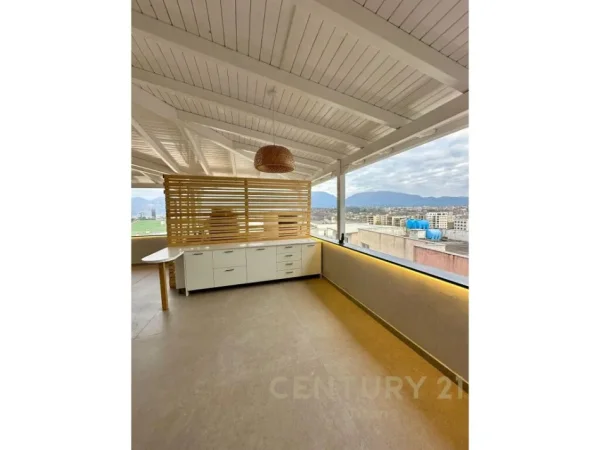 Tirane, shitet apartament+verande | Penthouse 3+1+Ballkon Kati 5, 300 m² (Liqeni i thate)