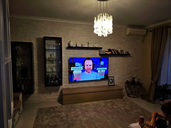 Durres, shitet apartament 2+1 Kati 7, 118 m² 240.000 € (Vollga)