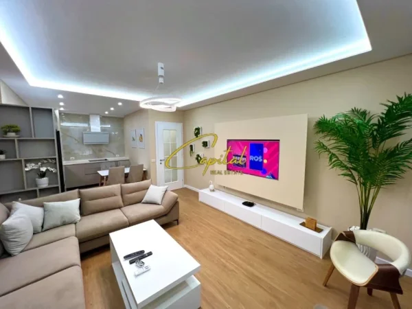 Tirane, jepet me qera apartament 1+1 Kati 4, 85 m² 750 € (RRUGA E ELBASANIT)