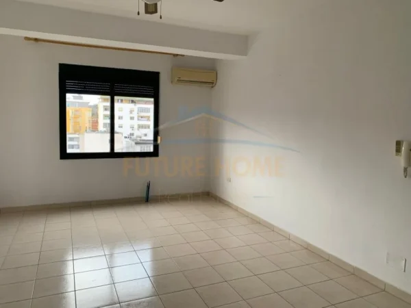 Durres, shitet apartament 2+1 Kati 7, 90 m² 116.000 € (Muzeumi Durres)