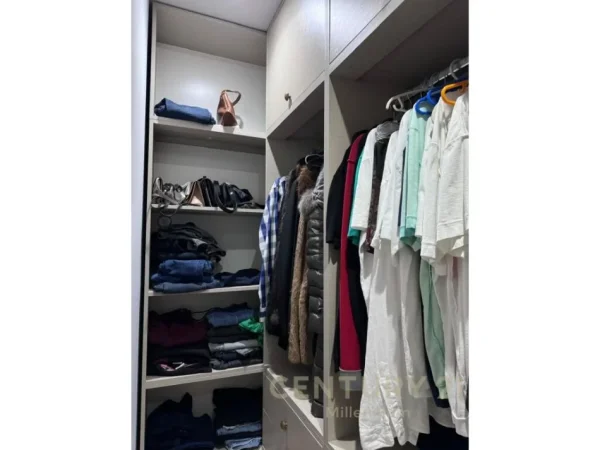 Tirane, shitet 1+1 Kati 4, 74 m² 135.000 € (osman jonuzi)