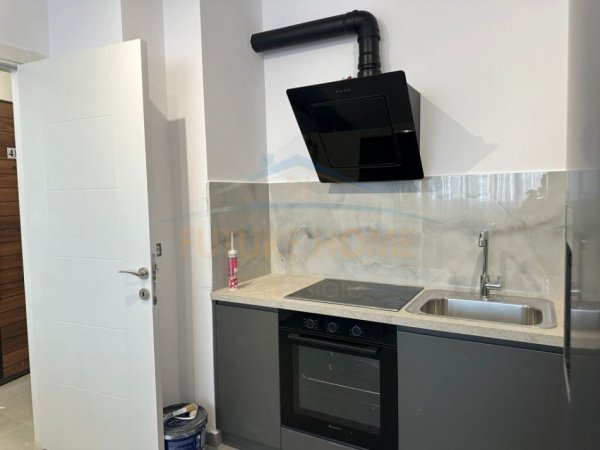 Tirane, jepet me qera apartament 1+1+Ballkon Kati 6, 58 m² 500 € (Kompleksi ASL 2)