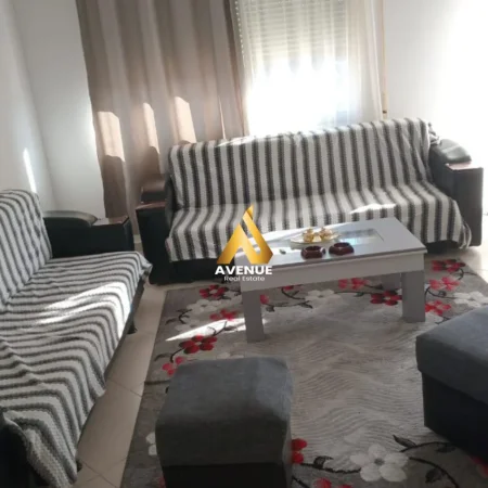 Tirane, jepet me qera apartament 1+1+Ballkon Kati 4, 70 m² 500 € (sotir caci)
