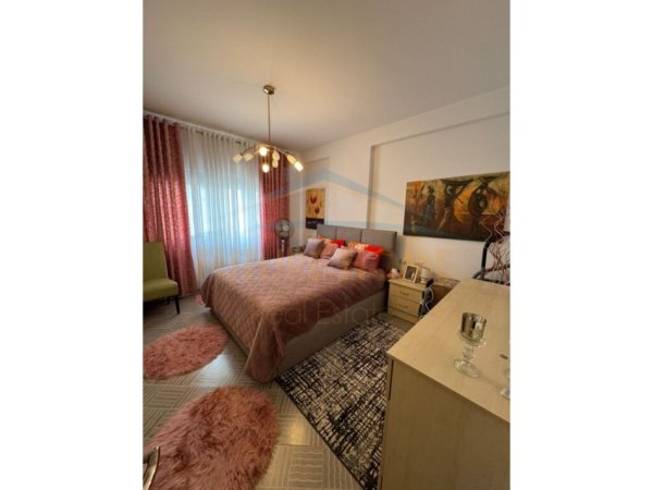 Tirane, jepet me qera apartament 1+1 Kati 3, 66 m² 480 € (UNAZA RE)  UNA49104