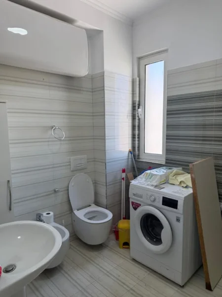 Durres, shitet apartament 1+1+Ballkon Kati 4, 80 m² 90.000 € 
