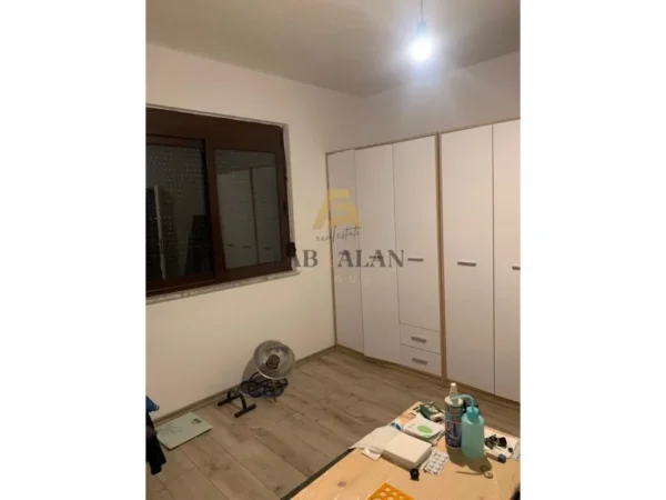 Tirane, shitet apartament 1+1 Kati 1, 54 m² 75.000 € (Allias, tek Katrori)