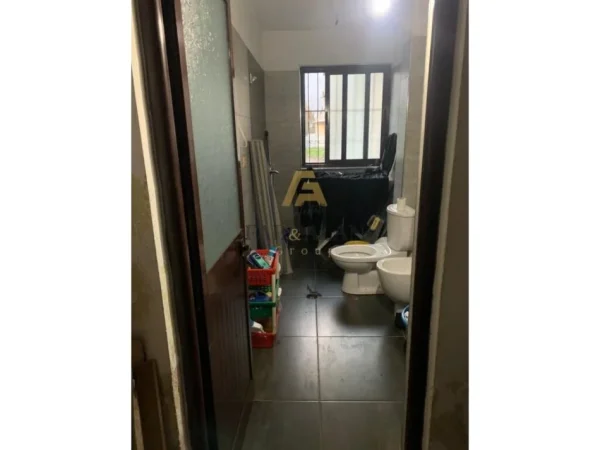 Tirane, shitet apartament 1+1 Kati 1, 54 m² 75.000 € (Allias, tek Katrori)