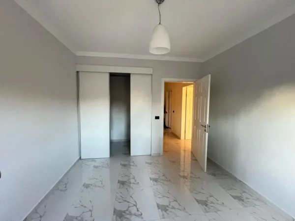 Tirane, shitet apartament 2+1 , 116 m² 125.000 € 