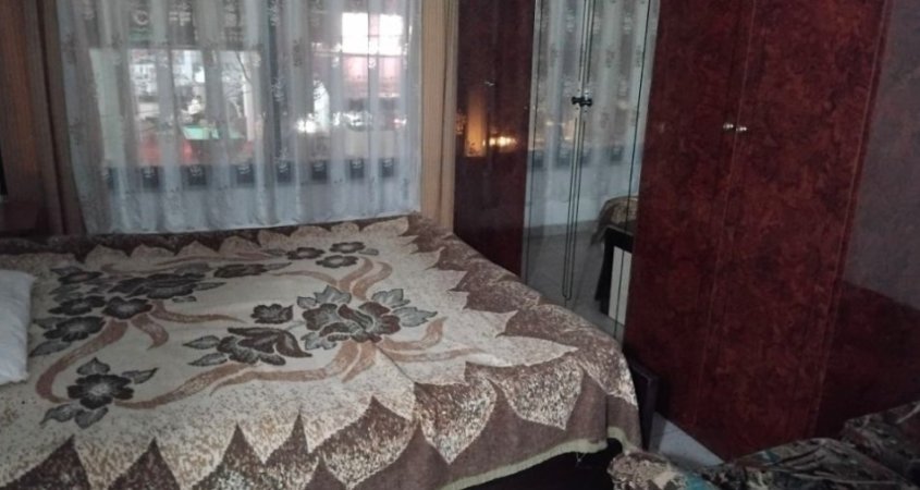 Tirane, jepet me qera apartament 2+1 Kati 2, 70 m² 400 € (Xhamllik)