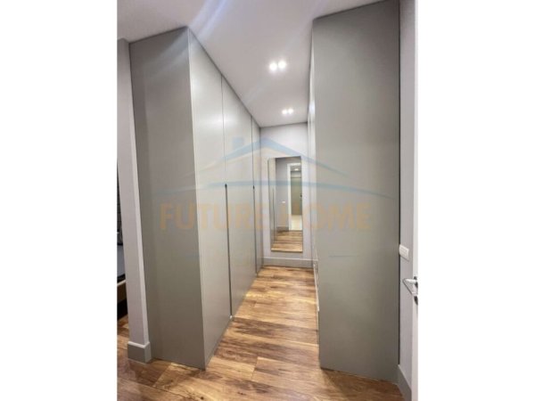 Tirane, jepet me qera apartament 2+1 Kati 2, 106 m² 1.200 € (Secret Garden Residence)