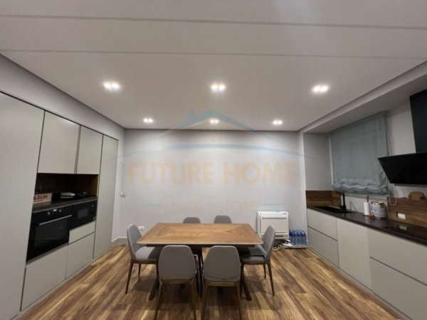 Tirane, jepet me qera apartament 2+1 Kati 2, 106 m² 1.200 € (Secret Garden Residence)