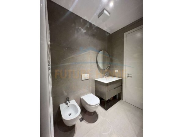 Tirane, jepet me qera apartament 2+1 Kati 2, 106 m² 1.200 € (Secret Garden Residence)