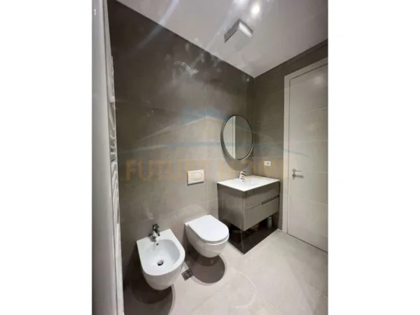 Tirane, jepet me qera apartament 2+1 Kati 2, 106 m² 1.200 € (Secret Garden Residence)