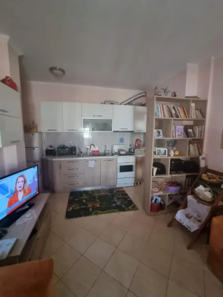 Durres, shitet garsonier 1+1 Kati 5, 46 m² 55.000 € (Golem)