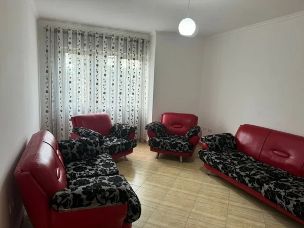 Tirane, shitet apartament 1+1 Kati 2, 79 m² 92.000 € (FRESKU)
