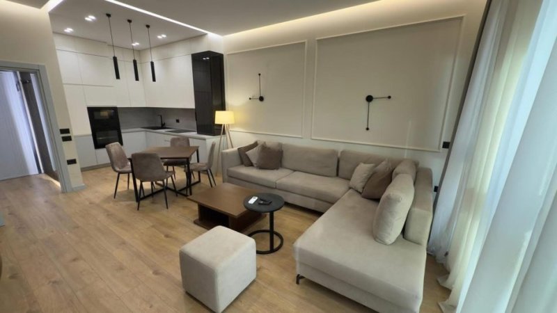 Tirane, jap me qera apartament 1+1, 75 m² 800€ (SQUARE 21)