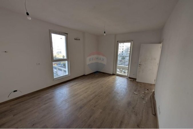 shitet , 60 m² 77.000 € (Apartament 1+1 ne shitje tek Univers City!)
