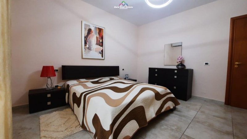Tirane, jepet me qera apartament 1+1+Ballkon Kati 2, 75 m² 600 € ( Kopshti Zoologjik/Botanik )