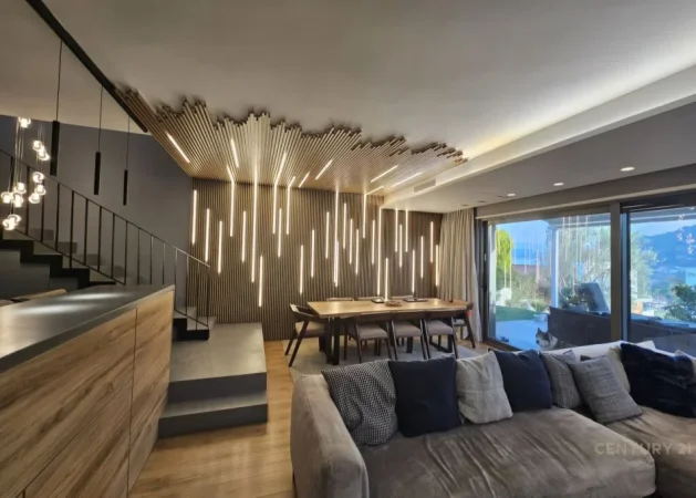 Tirane, shitet Vile 3+1+Ballkon Kati 3, 220 m² 550.000 € (Mullet)