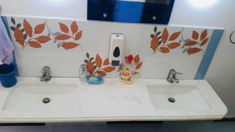 Durres, jepet me qera ambjent biznesi Kati 0, 250 m² 700 € (Plazh-Durres)