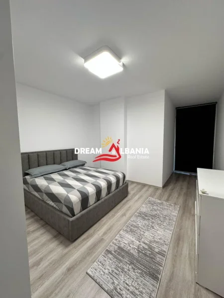 Tirane, apartament 1+1 Kati 2, 71 m² (Fusha i Aviacionit)