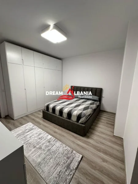 Tirane, apartament 1+1 Kati 2, 71 m² (Fusha i Aviacionit)