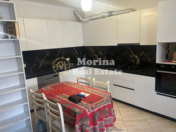 Tirane, jepet me qera apartament 2+1 Kati 5, 109 m² 550 € (Yzberisht)