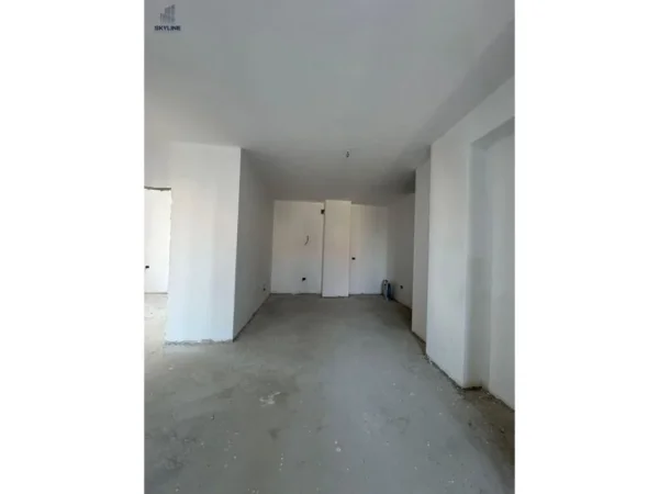 Tirane, shitet apartament 2+1 Kati 7, 111 m² 160.950 € (Laprake)