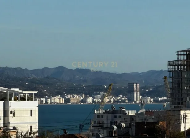 Durres, shitet Vile 4+1+Ballkon Kati 2, 372 m² 820.000 € (Qendra, DURRËS)