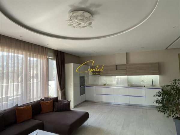 Tirane, jepet me qera apartament 3+1 Kati 4, 185 m² 1.500 € (LIQENI I THATE)