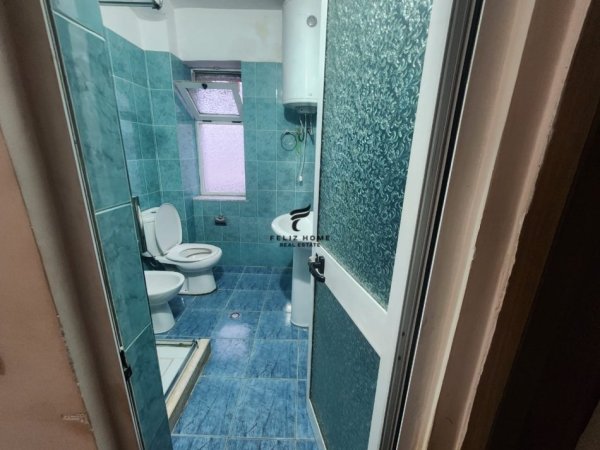 Tirane, jepet me qera apartament 1+1 Kati 2, 58 m² 700 € (RRUGA BARDHYL)