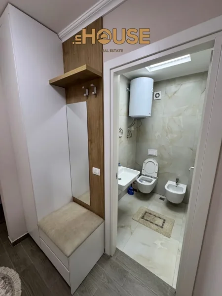 Tirane, jepet me qera apartament 2+1 Kati 7, 105 m² 750 € (Don Bosko)