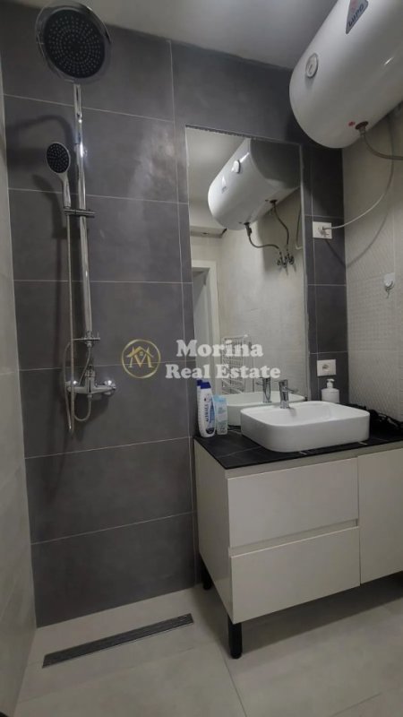 Tirane, jepet me qera apartament Kati 4, 40 m² 460 € (Stacioni Trenit)